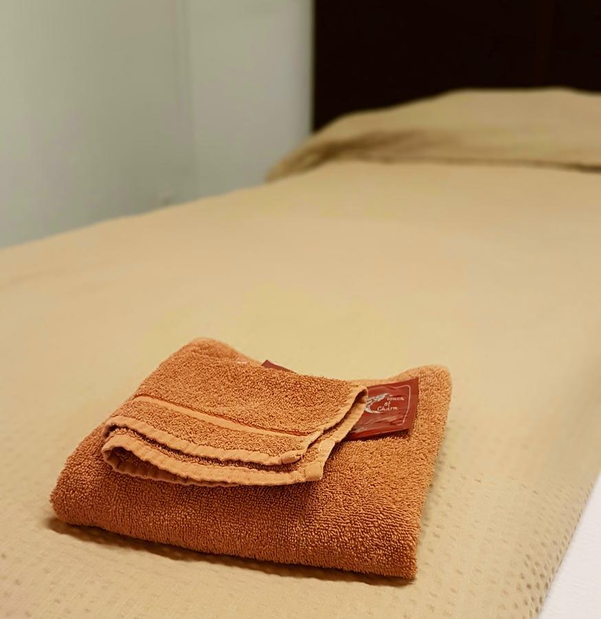 Hotel Loewen Mellingen Bagian luar foto